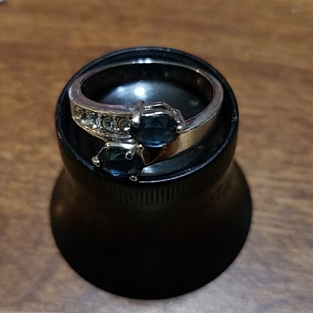 Ring Ladies Bypass Blue & Clear Size 7 1/2